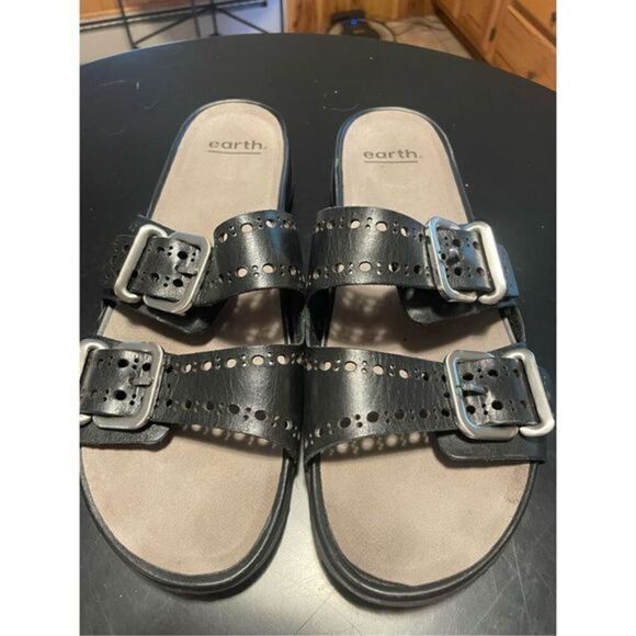 earth Sandals (SZ 9.5) - Picture 1 of 5